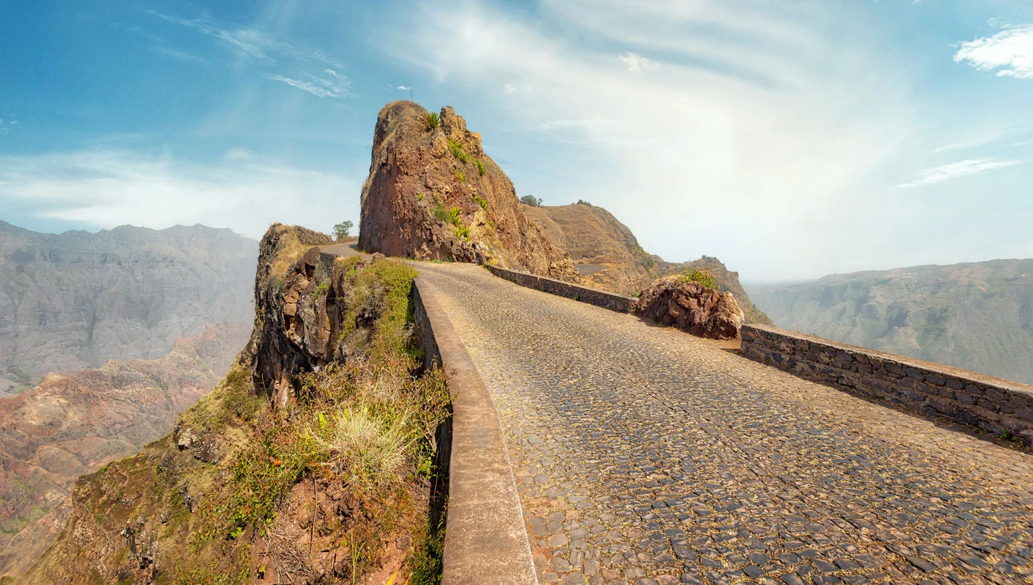 Autohuur-Kaapververdie-weg-Santo-Antao Autohuur Kaapverdië