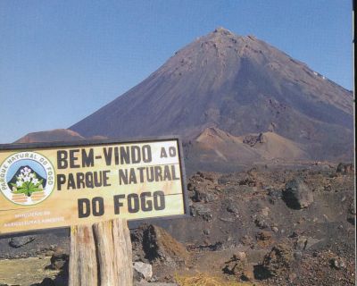 Wandelkaart Fogo Brava – Kaapverdische Eilanden | AB Kartenverlag