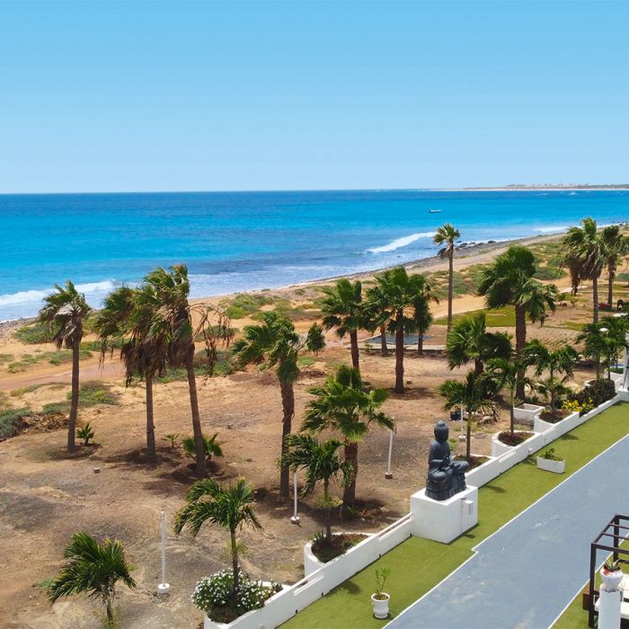 Hotel Livvo Budha Beach